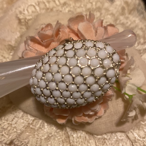 Ring - Picture 4 of 7